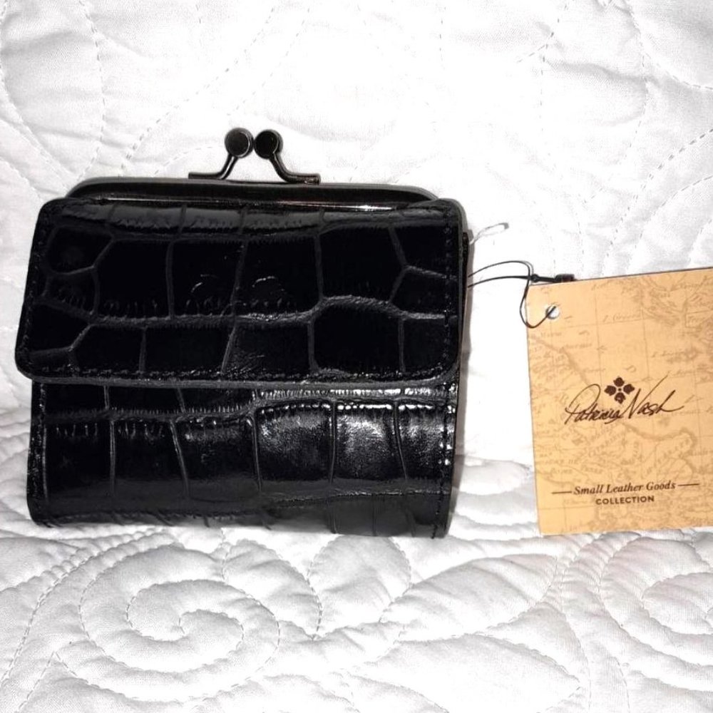 NWT Patricia Nash Leather Astor Wallet Black Croco